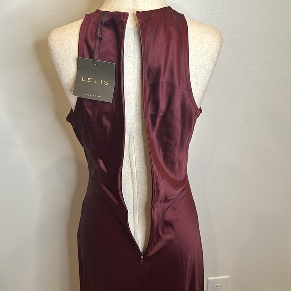VICI LE LIS COLLECTION WINE COLOR SATIN SLIP MAXI DRESS BACK ZIPPER NWT MEDIUM - Picture 7 of 9